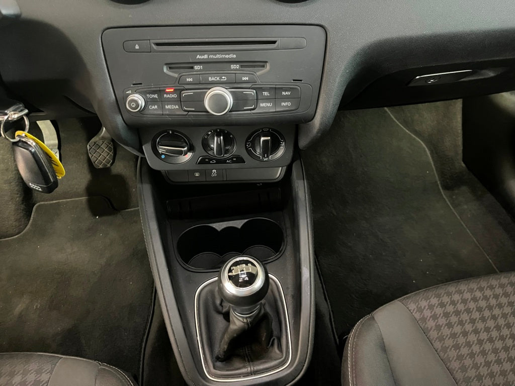 Audi A1 1.6 TDi Ambition 105 Cv  Per Neopatentati