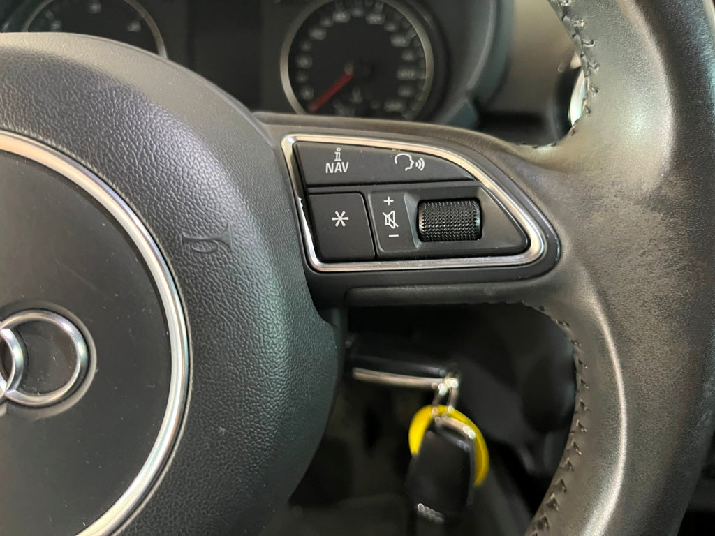 Audi A1 1.6 TDi Ambition 105 Cv  Per Neopatentati