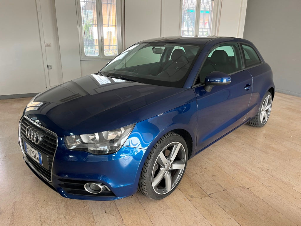 Audi A1 1.6 TDi Ambition 105 Cv  Per Neopatentati