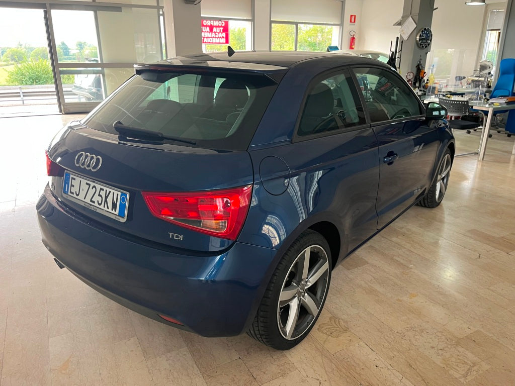 Audi A1 1.6 TDi Ambition 105 Cv  Per Neopatentati