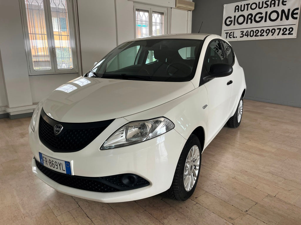 Lancia Ypsilon 0.9 T.air Metano Ecochic