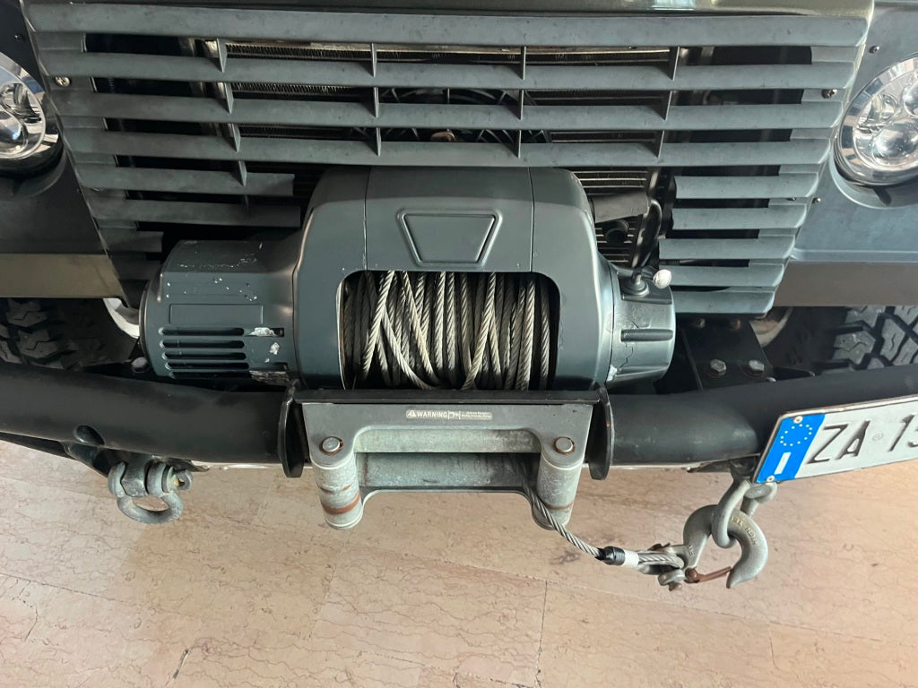 Land Rover Defender 7P 110 2.4 td S SW