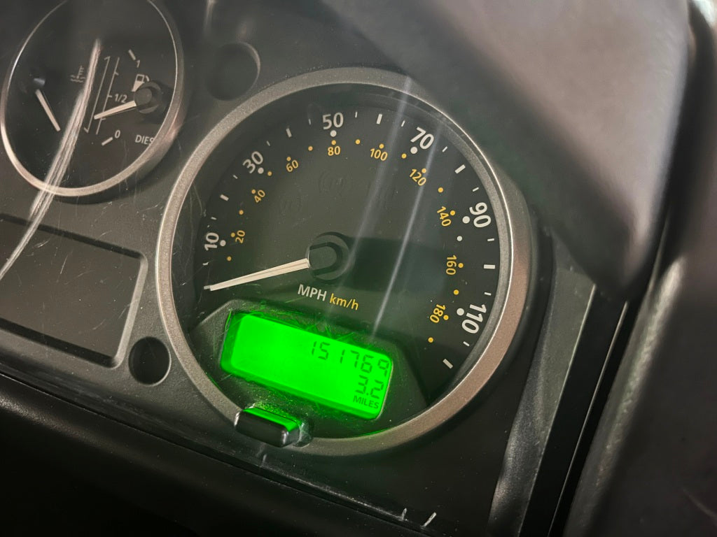 Land Rover Defender 7P 110 2.4 td S SW