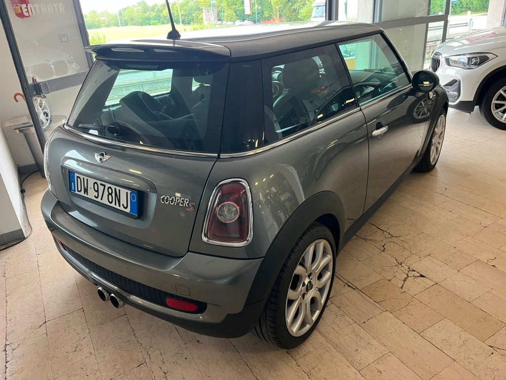 MINI Cooper S 1.6 16V