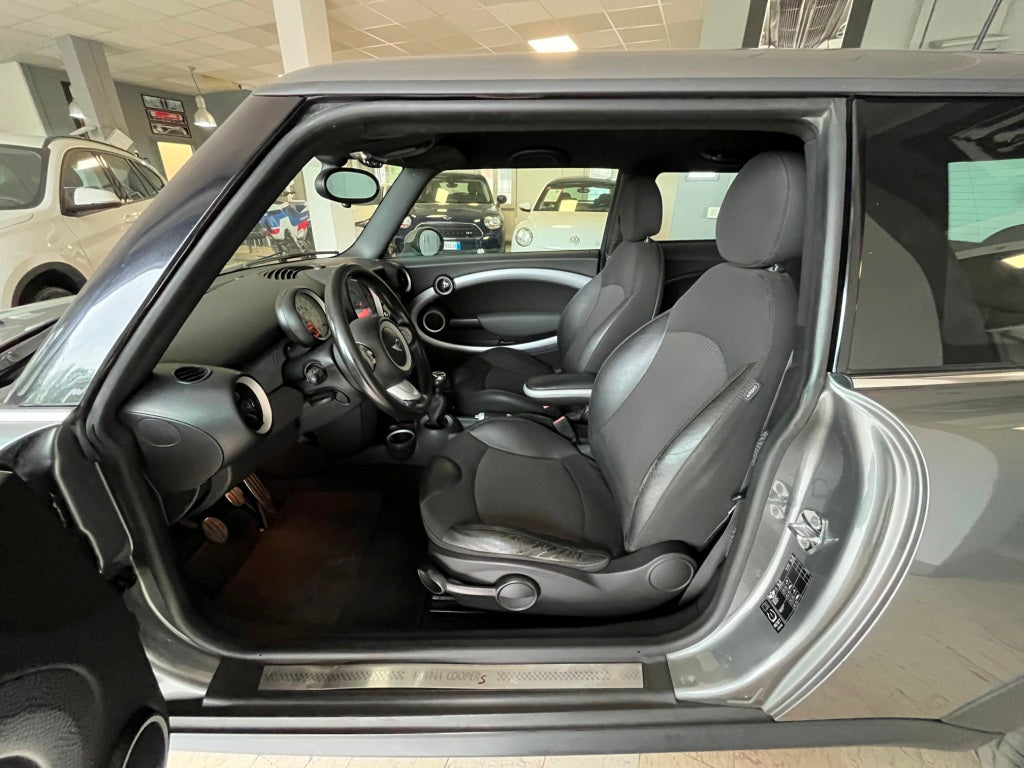 MINI Cooper S 1.6 16V