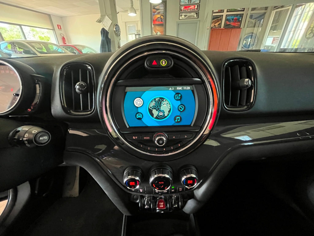 MINI One Countryman 1.5 benzina