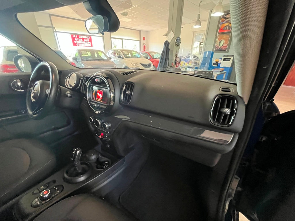 MINI One Countryman 1.5 benzina