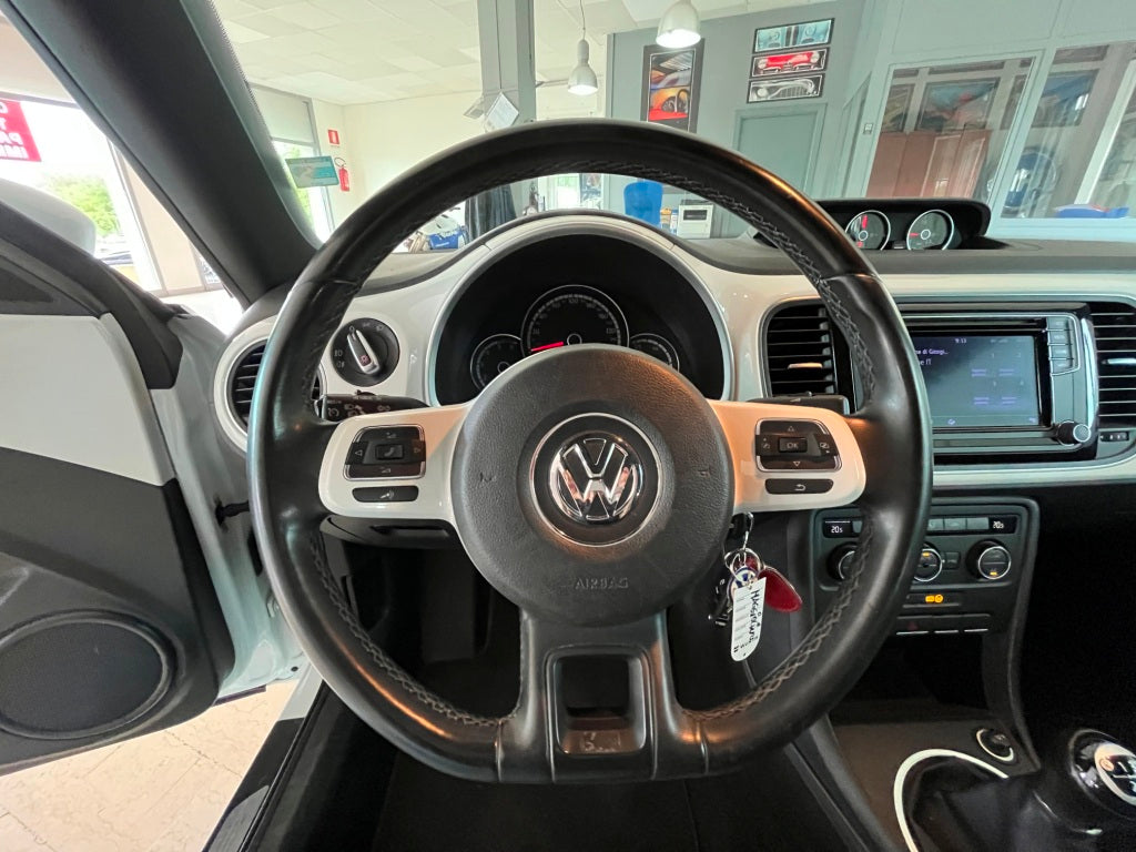 Volkswagen Maggiolino 2.0 TDI BlueMotion Design