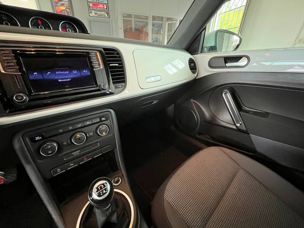 Volkswagen Maggiolino 2.0 TDI BlueMotion Design