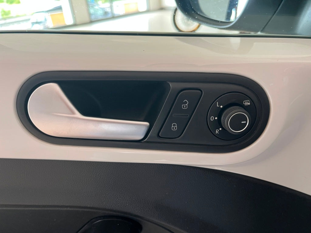 Volkswagen Maggiolino 2.0 TDI BlueMotion Design
