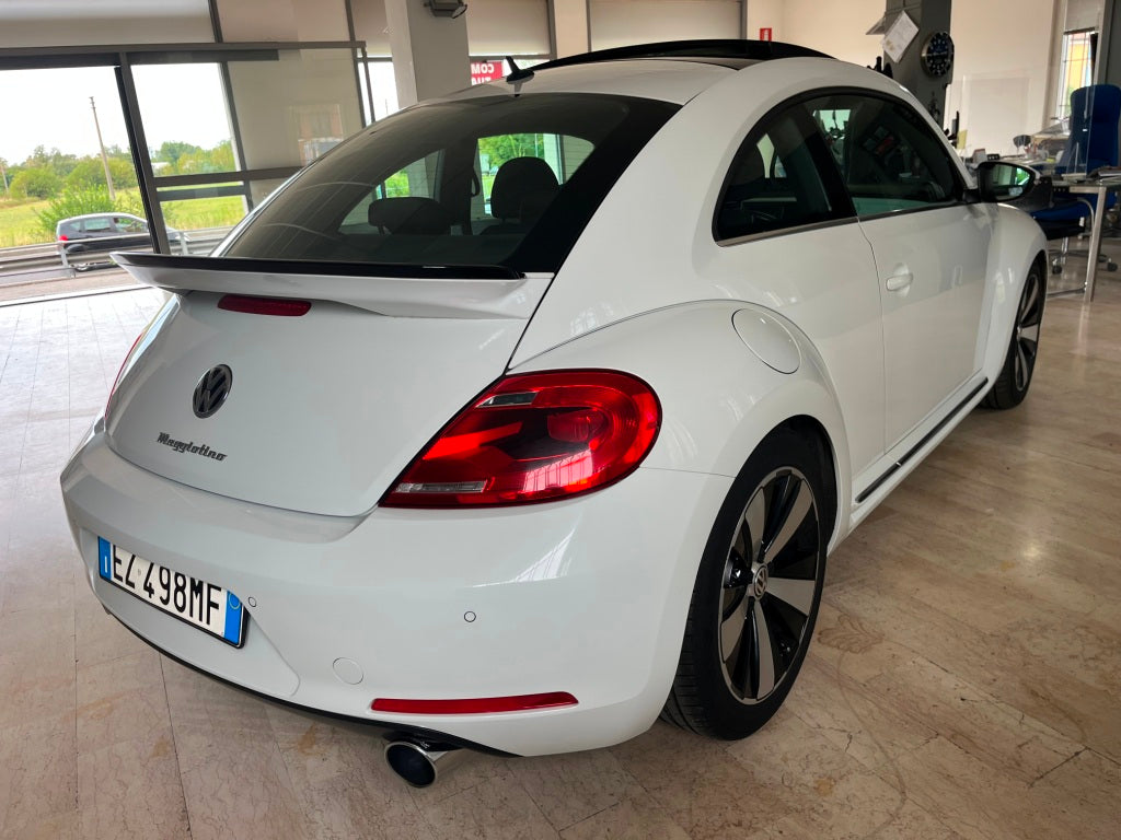 Volkswagen Maggiolino 2.0 TDI BlueMotion Design