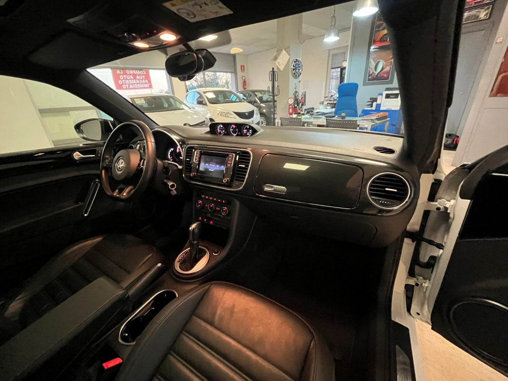 Volkswagen Maggiolino 2.0 Tdi DSG Sport 150 Cv Euro 6B