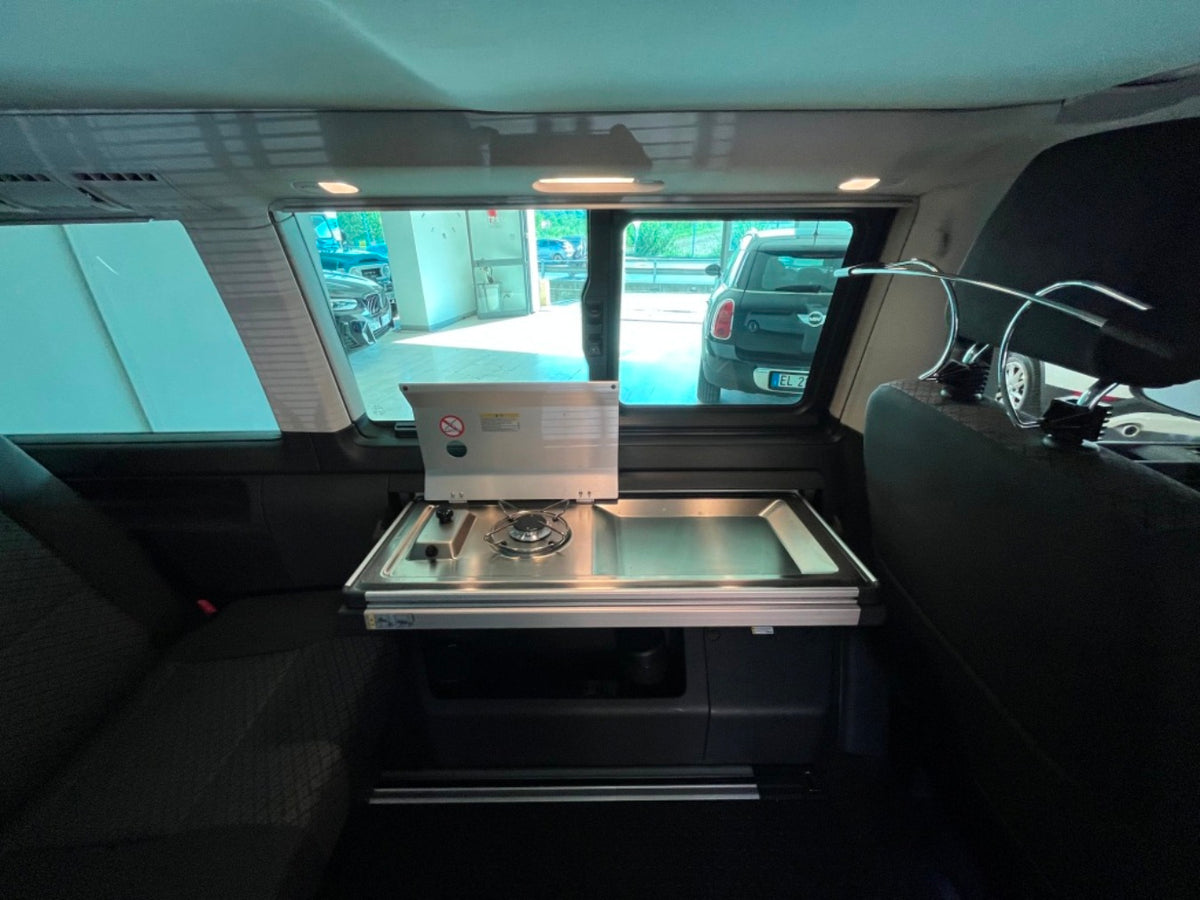 Volkswagen T6.1 California Beach Camper DSG