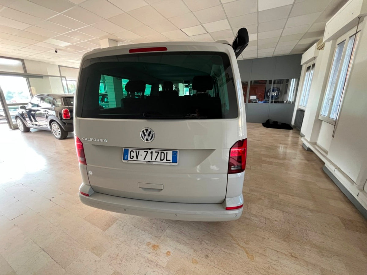 Volkswagen T6.1 California Beach Camper DSG