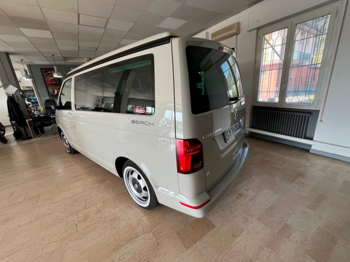 Volkswagen T6.1 California Beach Camper DSG